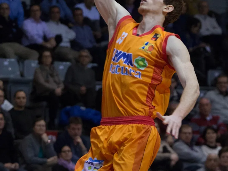 Andorra asalta el Marta Domínguez y mete un pie en la ACB. ¡Navarra resucita!