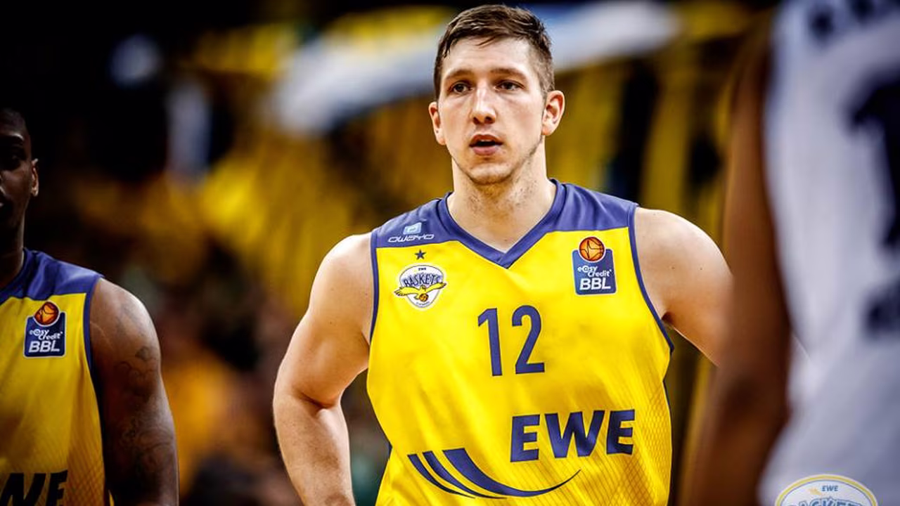 El Monbus Obradoiro se refuerza con el interior belga Maxime de Zeeuw