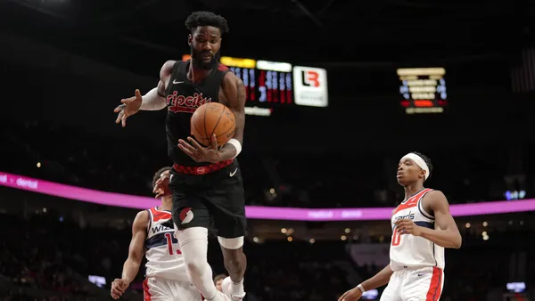 Tuvieron que “rescatar” a un jugador NBA para que llegara al partido