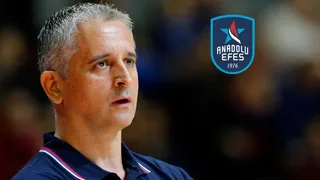 ¡Efes tiene técnico! Campeón de Europa, pasado NBA y ex candidato de Barça Basket
