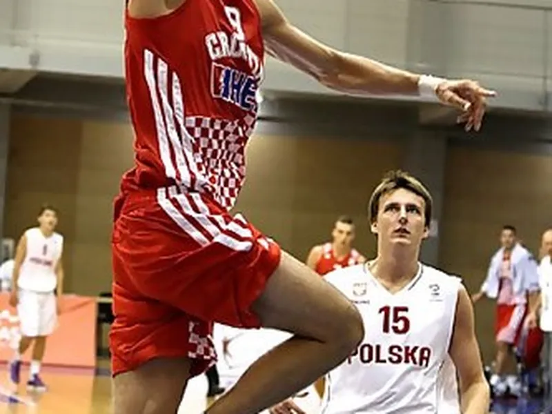 #LigasEXT: ¿Nuevo destino para Dario Saric? Nikos Pappas sigue deslumbrando, y otros ex-ACB triunfan en el extranjero: Umeh logra 51 de valoración en Legadue, y Darren Phillip, 61 en la LNB argentina