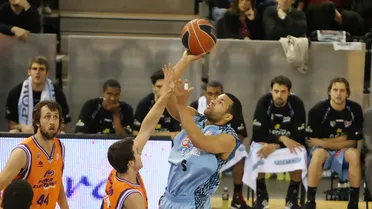 El Arena alucina con Lofton (MVP J-18), y la intensidad colegial avisa a Spahija para la Copa