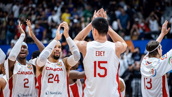 Canadá aniquiló a Francia en el debut del Mundial de baloncesto 2023