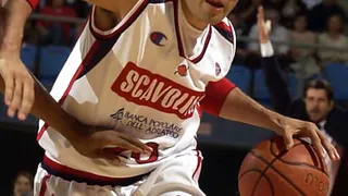 Sasha Djordjevic ficha por Armani Jeans Milano