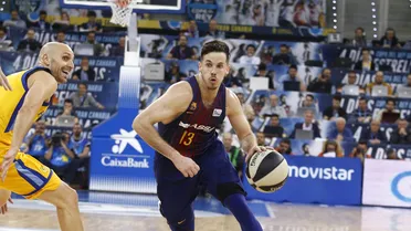 El Barça pasa por encima del anfitrión y se cita con el Madrid por el título (74-87)