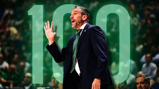 ¡Nadie quiere anotar el punto 100 en Unicaja!: Ibon Navarro lo explica