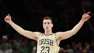 Ben Hansbrough, tirador de raza blanca para el Herbalife Gran Canaria. Así juega