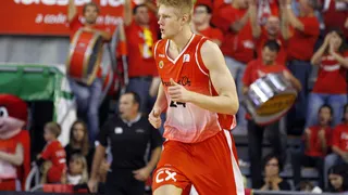Rasmus Larsen embruja al Nou Congost (90-78)