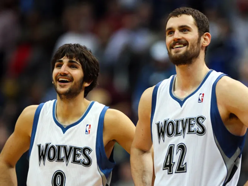 Brutal Kevin Love (43p y 19r) sin premio; John Wall pone fin a la racha de los Thunder