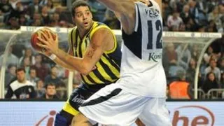 Zoco Europeo: El agente de Spanoulis niega que vaya a salir de Olympiacos. Principio de acuerdo entre Hawkins y Fenerbahce. Andre Smith, otro que emigra a Rusia. Sean May, a París. Y mucho más