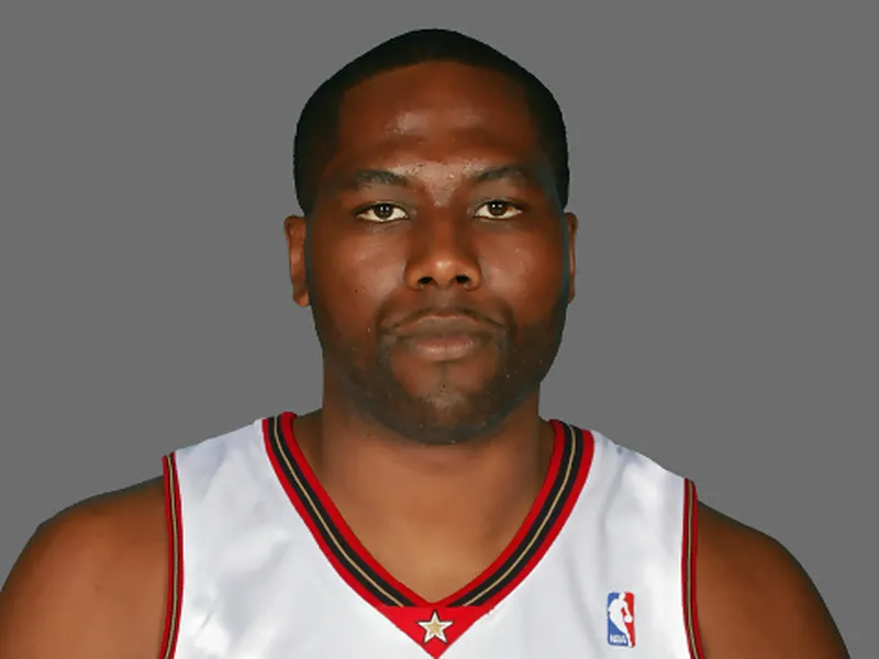 Plaga de lesiones en la NBA: Elton Brand podría perderse toda la temporada.
