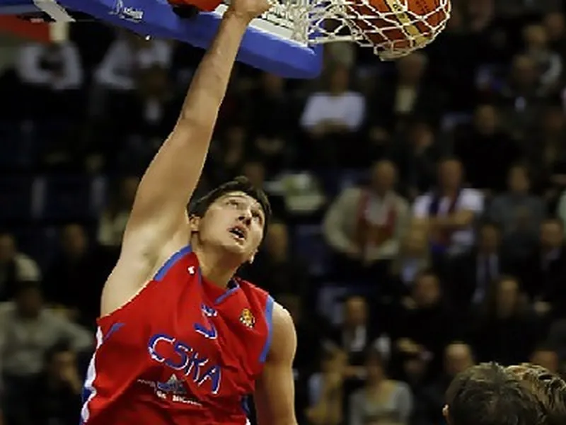 Zoco Europeo: Kurbanov, Lampe, Panin, Waleskowski, Demetrius Alexander, Fred House y Ramel Curry protagonistas