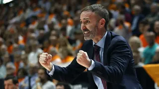 La lección de baloncesto de Sito Alonso: “¿Presión? Estábamos descendidos…”