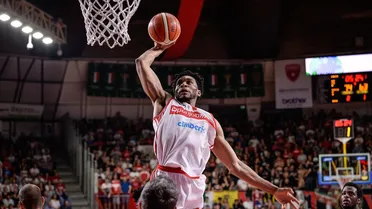 Stan Okoye, muchos puntos para el “3” de Basket Zaragoza