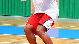 Corsley Edwards podría saltar a la Adecco LEB Oro y el júnior, también de Oro, Albert Fontet se rompió