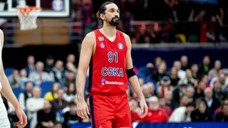 El agente de Shved explica por qué se ha ido a China