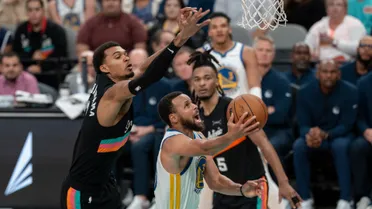 “No tiene ningún sentido”: Stephen Curry no se muerde la lengua sobre Victor Wembanyama