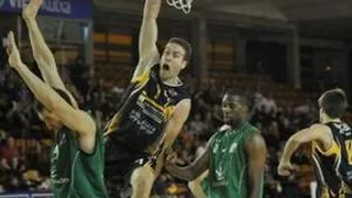 Toni Cañellas vuelve a Plata con Palma Air Europa; Buesa y Martínez de Aguirre, primeros fichajes de Aurteneche; Amics Castelló se lleva al mejor nacional: Albert Ausina