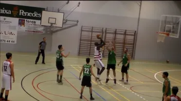 Deng Mayot, primeros pasos del 2’18 de 17 años en La Bruixa d’Or (Vídeo)