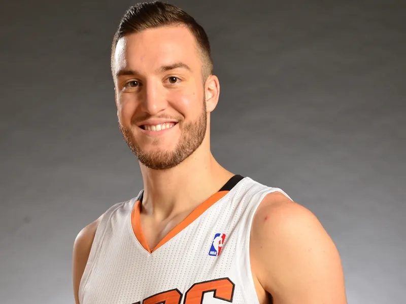 Primeros parciales NBA: diez sorpresas y un furúnculo