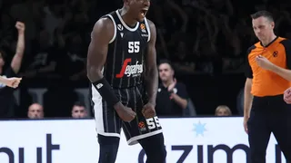 Optimismo en Virtus Bolonia para la renovación de una pieza clave de Banchi