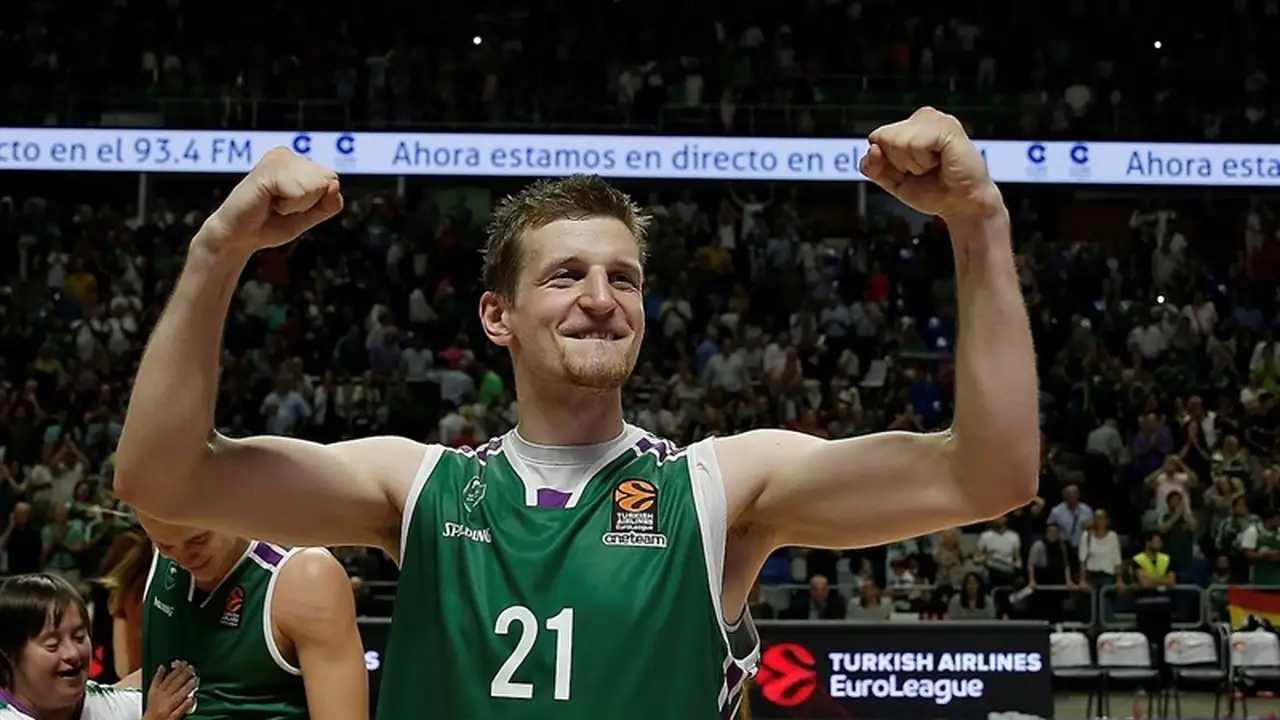 Unicaja rompe su racha negativa en Euroliga superando a Efes