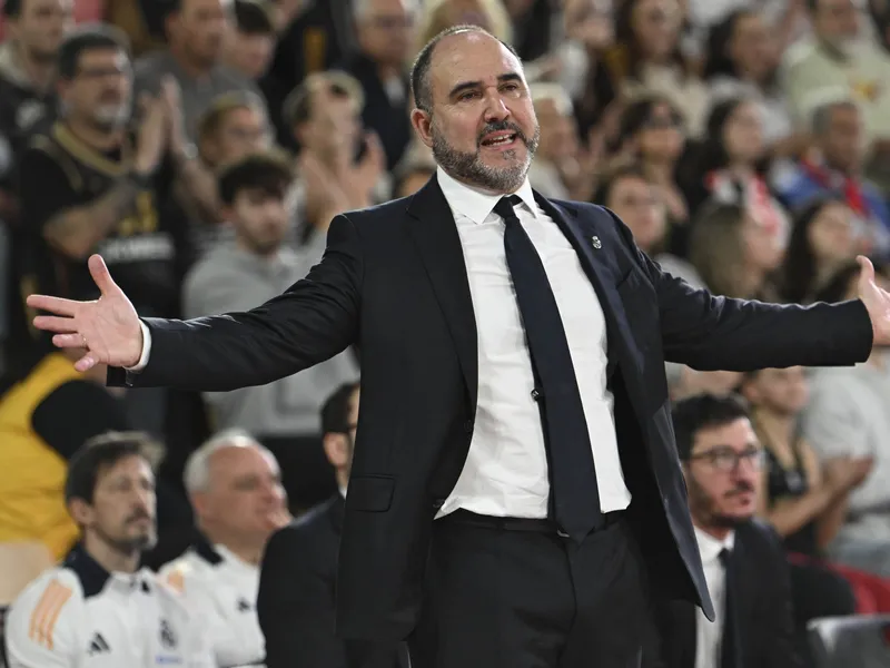 No le ha gustado nada… Chus Mateo deja un recadito a un entrenador mítico de Euroliga