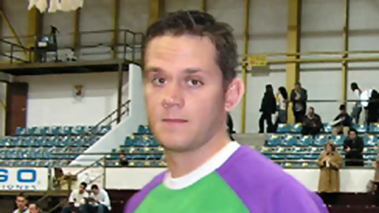 Mark Poag se lesiona de gravedad