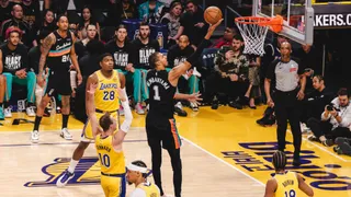 Con un Wembanyama estratosférico, los Spurs demolieron a los Lakers