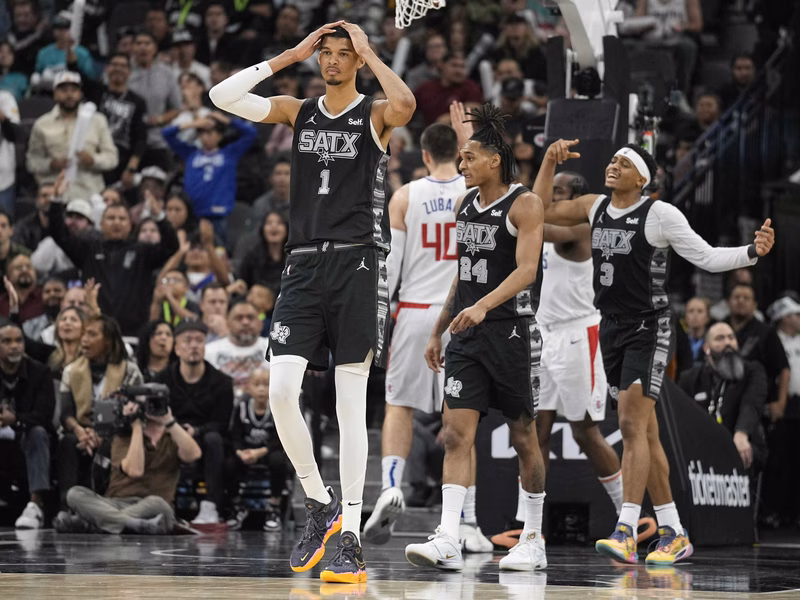 Los Spurs en el abismo: alcanzaron la peor racha histórica de la franquicia