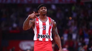 Mercado: Partizan, Anadolu Efes, Virtus y Maccabi buscan fichar al mismo base