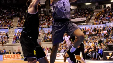 Victoria de trabajo para San Pablo Burgos contra Telenet Giants (90-76)