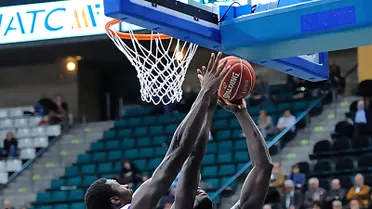Protagonistas Liga Endesa en Noviembre: MVP (Hunter), entrenador (Pedro Martínez), Quinteto Ideal (Huertas-Grimau-Kirksay-Nelson-Hunter) y otros jugadores destacados