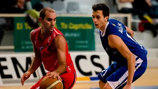 Raúl Mena retorna a Ford Burgos