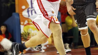 No se rinde: El Bàsquet Manresa logra la victoria y mantiene viva la esperanza (82-79)