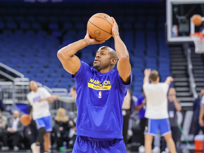 Se retira una leyenda de los Warriors y MVP de las Finales