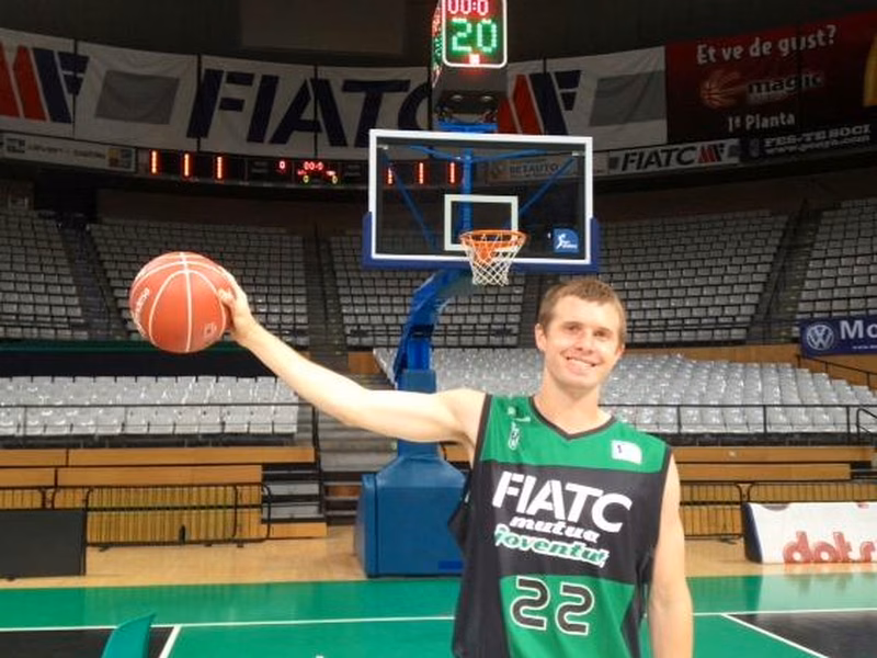 John Shurna, jugador sensación este verano, acepta el reto del FIATC Joventut
