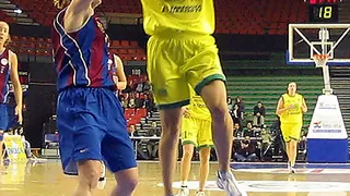 Mireia Navarrete sufre una contractura tras caerle encima Vanessa Hayden