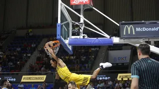 Marcelinho y Shermadini cierran un partido que se complicó en el último cuarto (72-68)