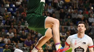 Unicaja: carpetazo al culebrón Osetkowski