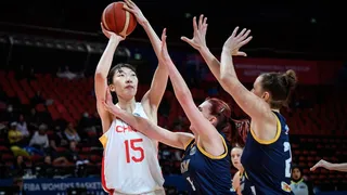 Day II Mundial Femenino: Estados Unidos y China arrasan. Las Opals suman la primera