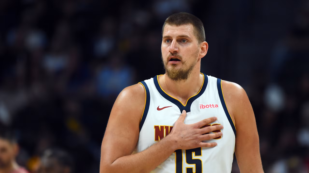 Mientras todos ven los números de récord de Jokic, él señala un cambio sutil que lo explica todo