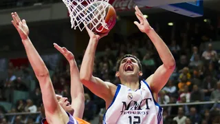 Los nacionales Rodríguez, Suárez y Mirotic dan al Real Madrid el pase a la final copera (69-59)
