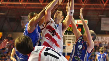 Mateo Kedzo, experiencia Adecco Oro para el COB