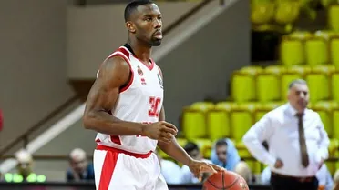 Jeep Élite J11: Mónaco acecha al dúo de cabeza con un gran Cole