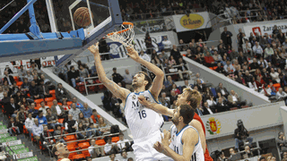 El Real Madrid afianza su liderato ante un correoso CAI Zaragoza (75-84)