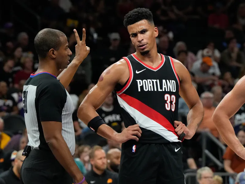 El belga Toumani Camara se gana los elogios en Trail Blazers