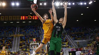 El impulso de Víctor García da al Herbalife Gran Canaria un triunfo importante (83-68)