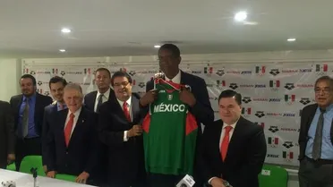 Bill Cartwright, sustituto de Valdeolmillos en México en una decisión controvertida