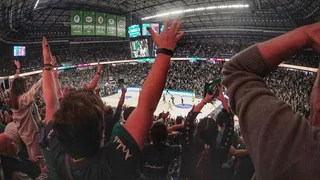 Las redes sentencian el inesperado cambio de Unicaja: “Ahora poned el de verdad”